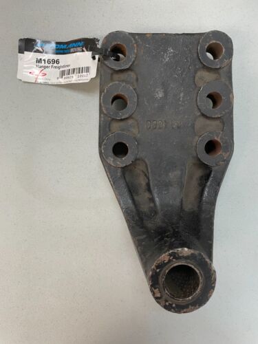 Hanger Freightliner | M1696 Automann