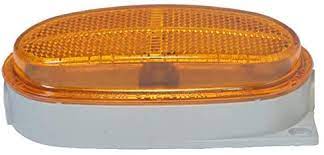 4" Amber Incandescent Clearance/Marker Light | 215002 Betts Lighting