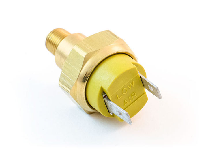 Low Pressure Warning Switch, Blade Terminals | 38035 Tramec Sloan