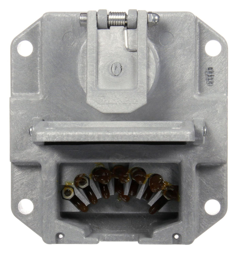 50 Series 7 Solid Pin Nose Box without Circuit Breakers | Truck-Lite 50805